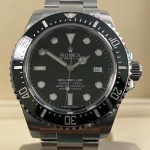 Rolex Sea-Dweller 4000 - 2017 - Black Dial - 116600 *FULL STICKERS*