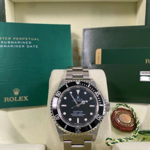 Rolex Submariner No Date - 2009 - Black Dial - 14060M *FULL SET*