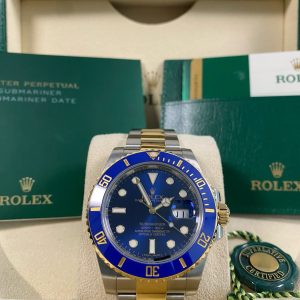 Rolex Submariner Date - 2020 - "Bluesy" - 116613LB *FULL SET*